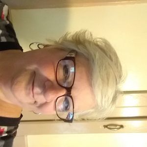 Meet your Posher, Wendy